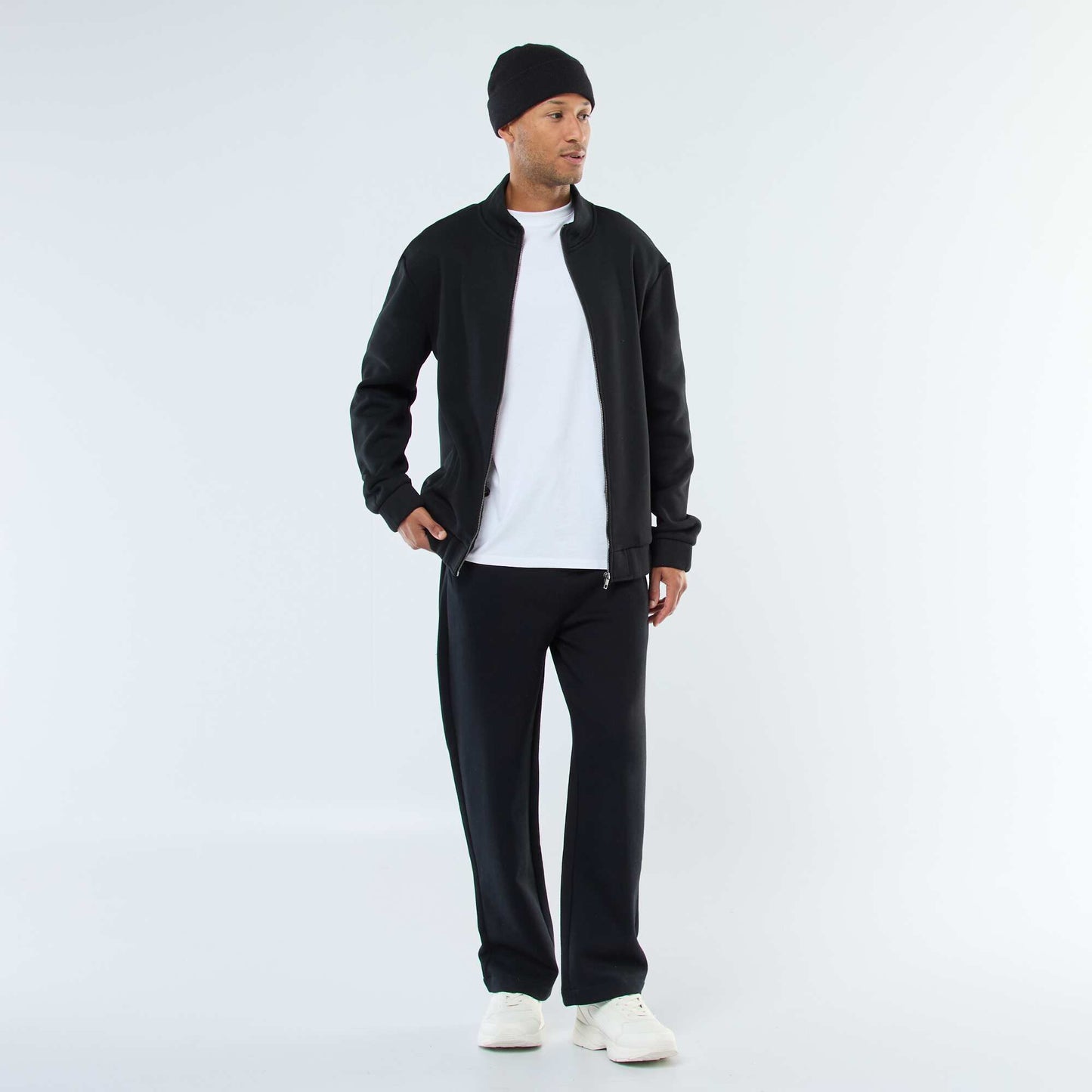 Beanie with turn-up BLACK