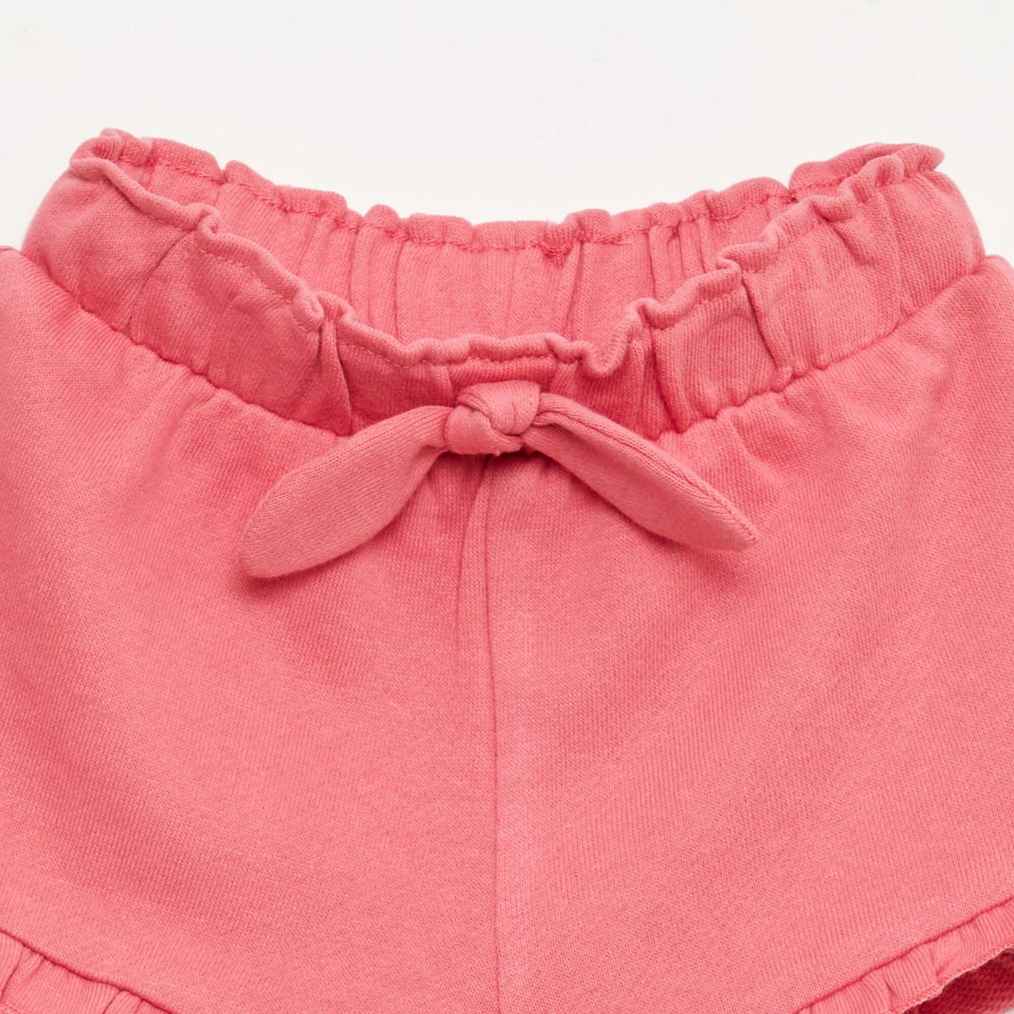 Ruffled shorts with waist tie FUCHSIA