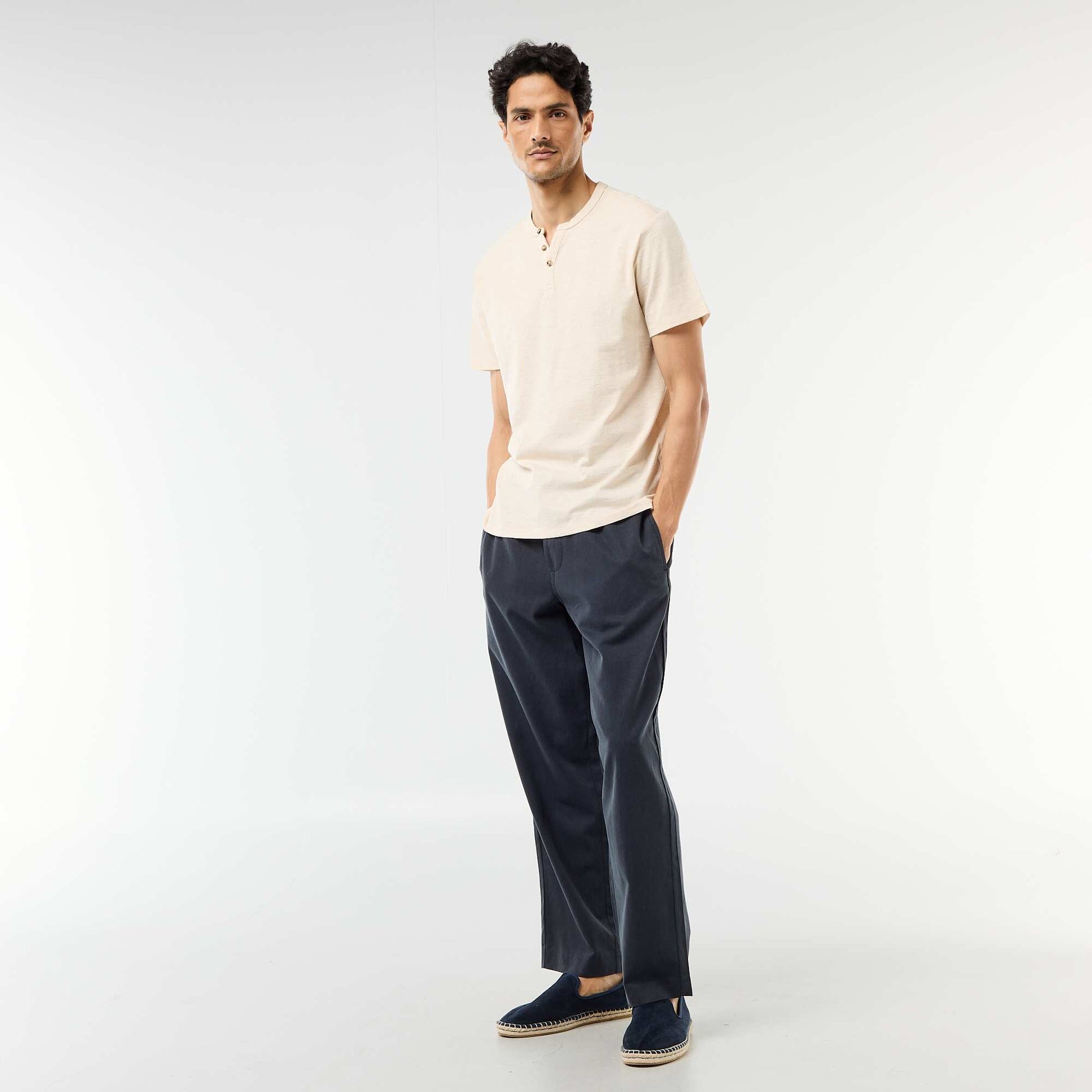 Short-Sleeved Tunisian Collar T-Shirt BEIGE
