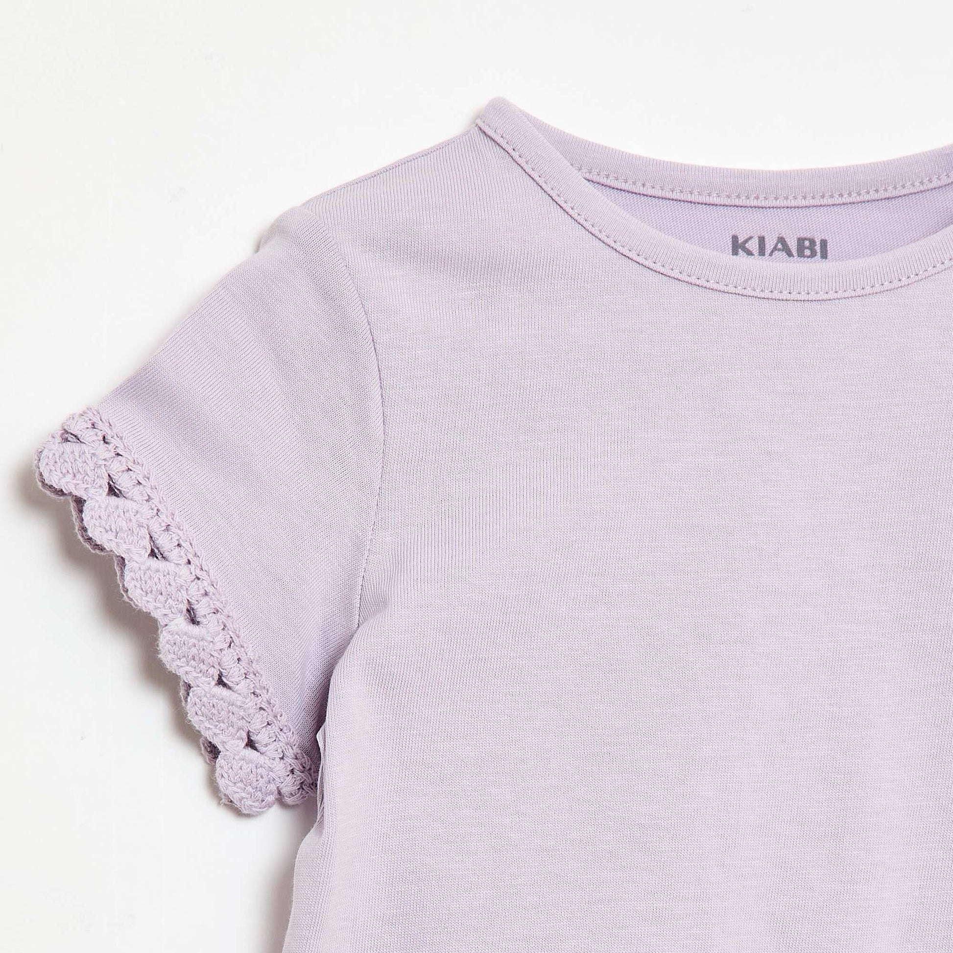 Short-sleeved T-shirt with crochet details PINK