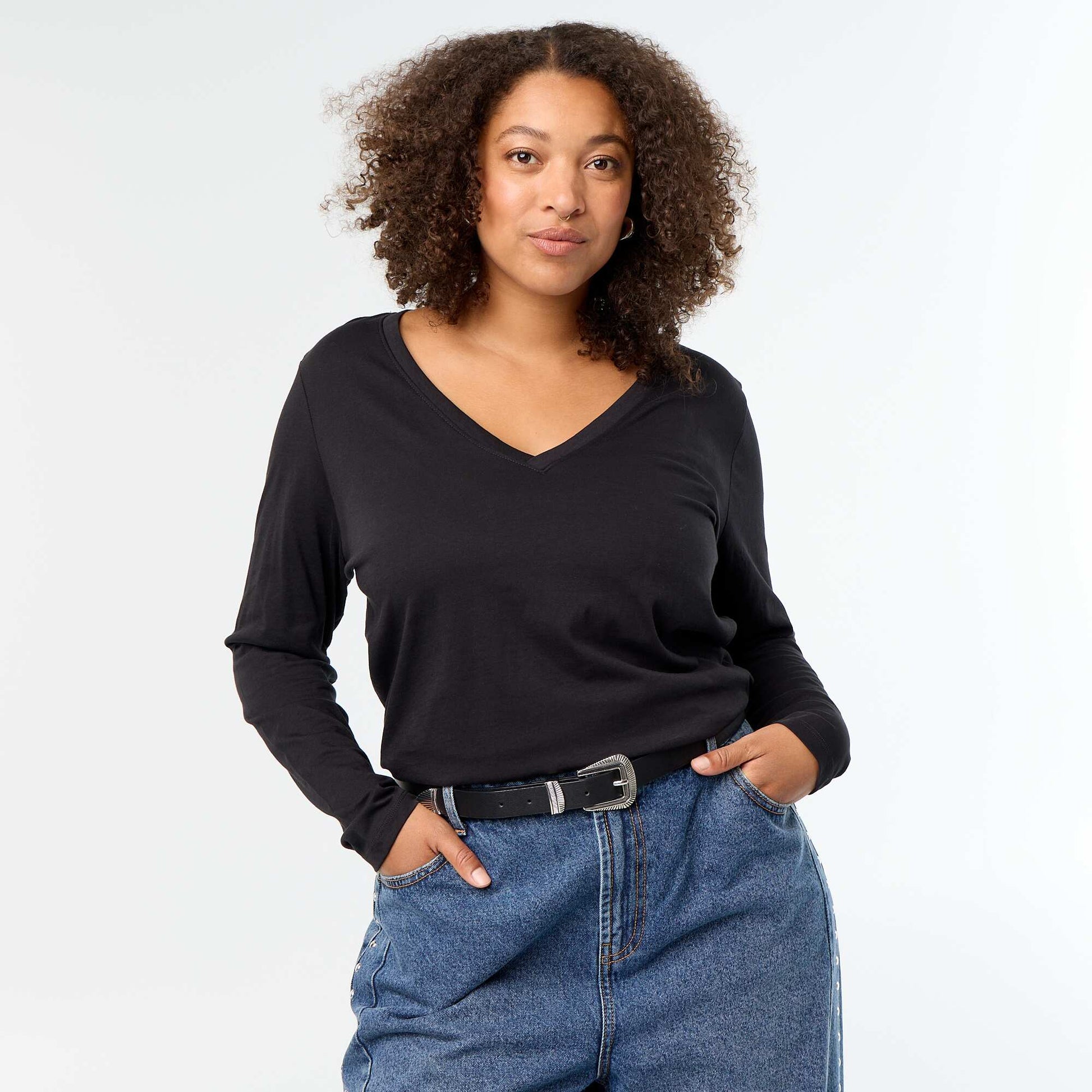 Long-sleeved V-neck T-shirt BLACK