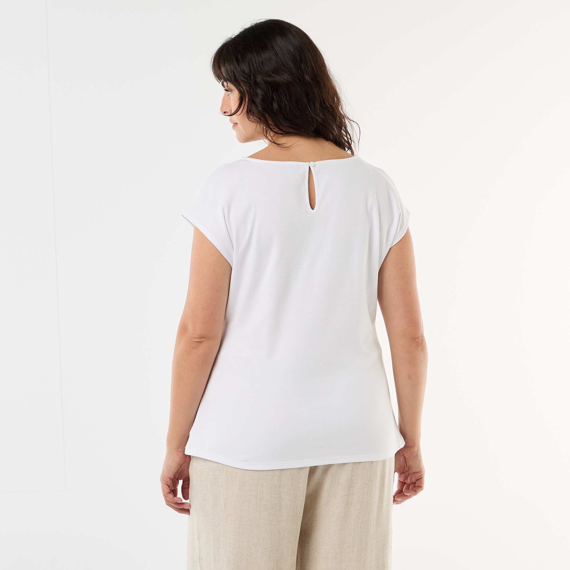 Draped T-shirt with Gold Brooch Detail WHITE