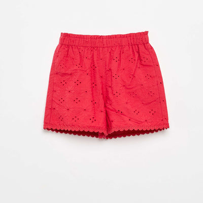 شورت أحمر مزين بتطريز إنجليزي أحمر RED
