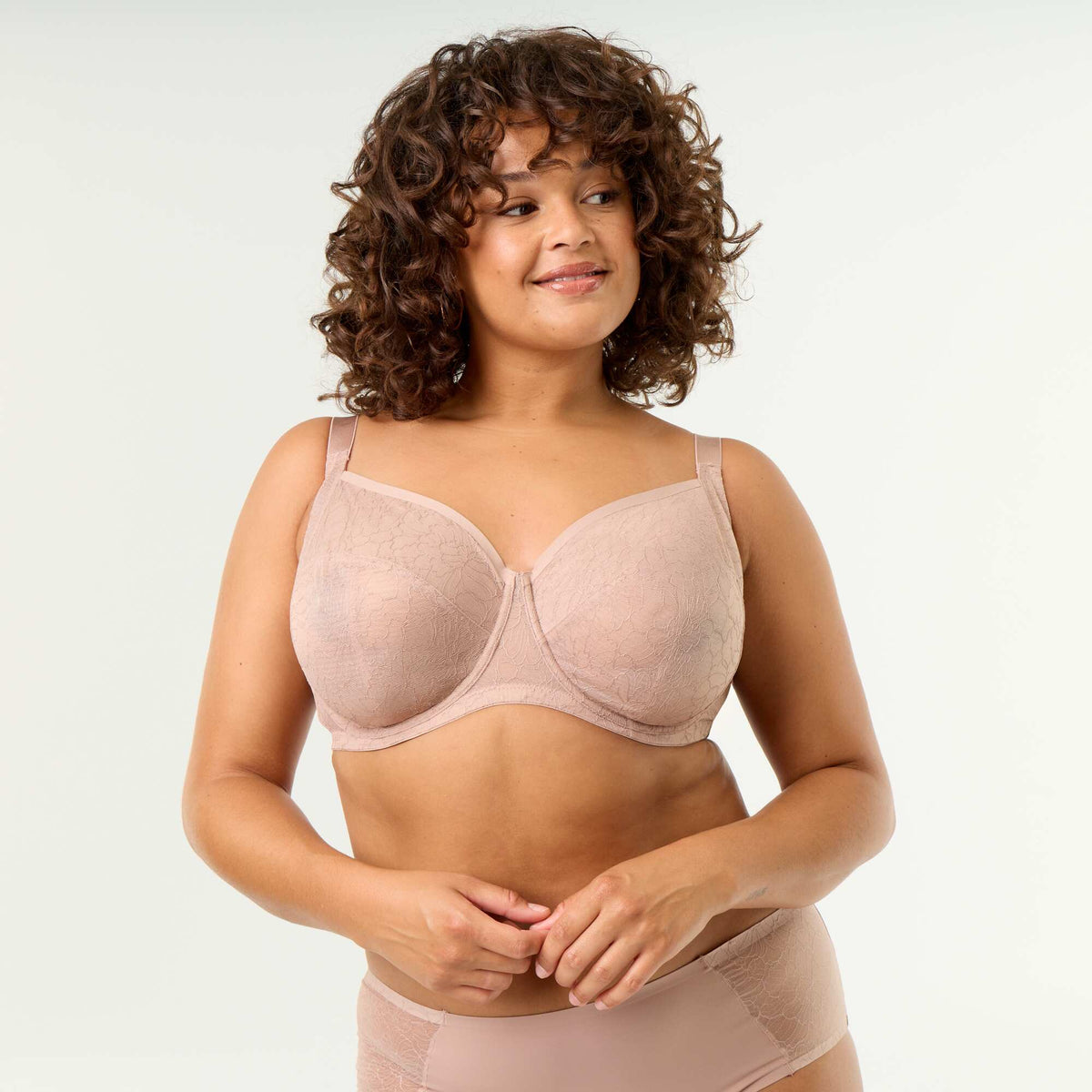 Full Cup Lace Bra BEIGE