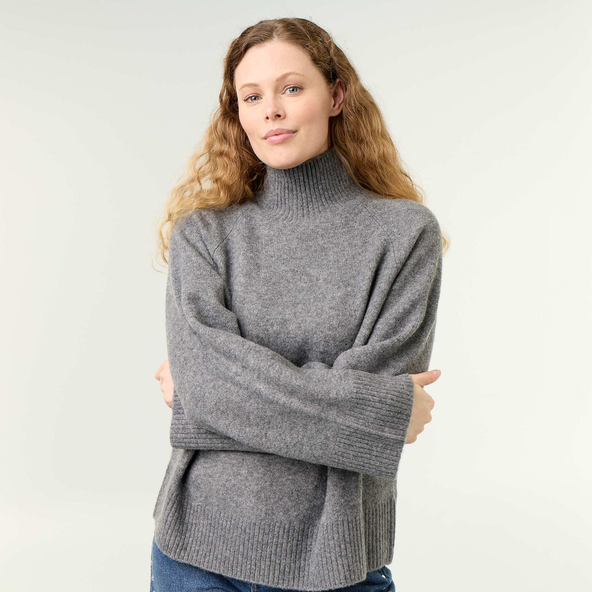 Warm high-neck sweater GREY