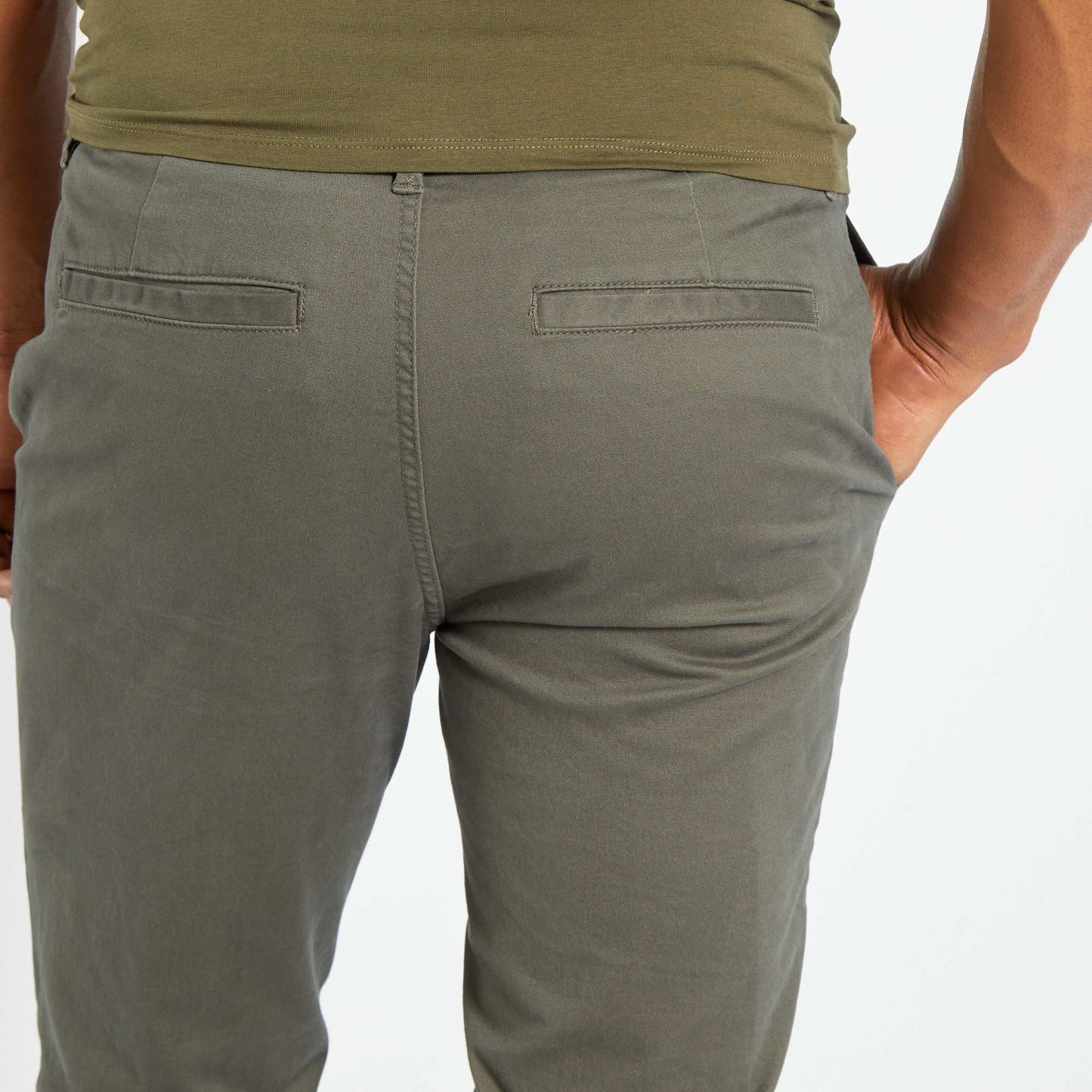 Slim-fit chinos KHAKI