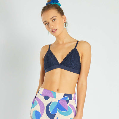 حمالة صدر مثلثة مبطنة من الدانتيل أزرق