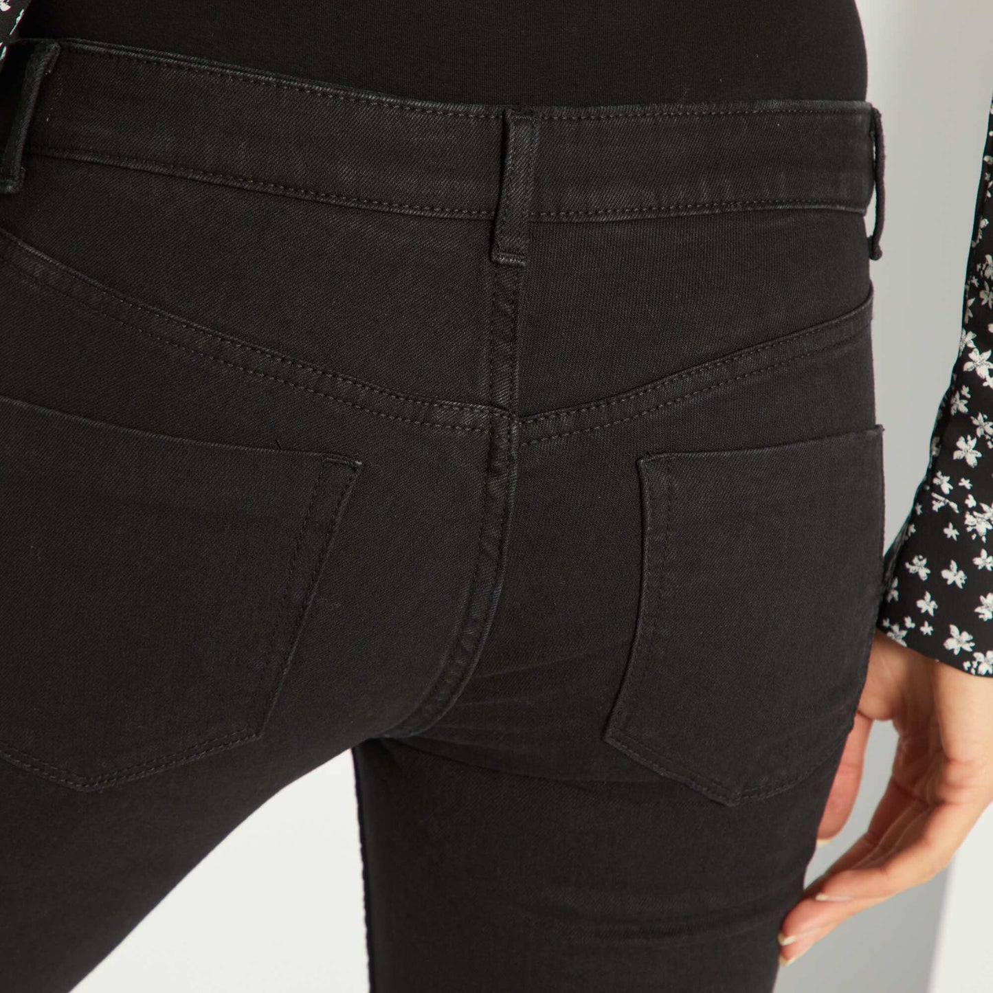 Slim-fit L30 maternity jeans BLACK