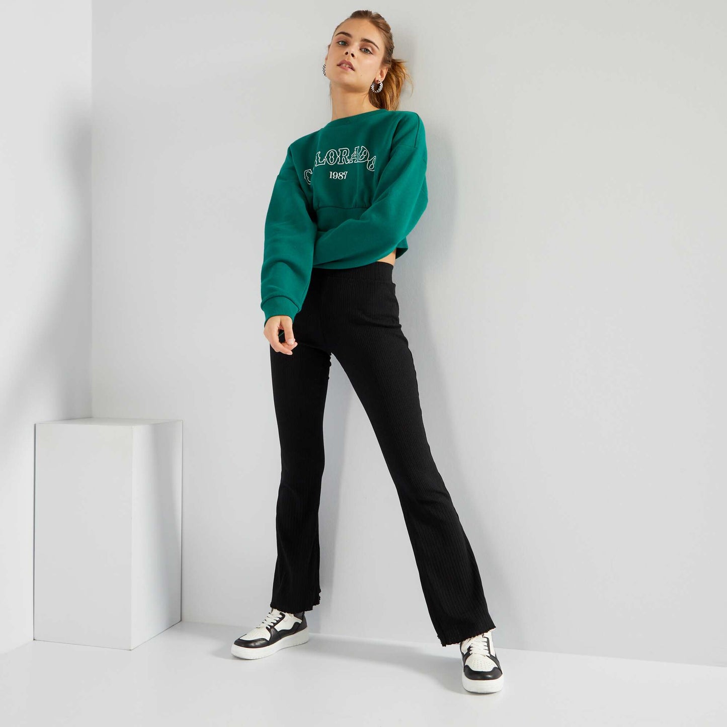 Ribbed-knit flared trousers BLACK