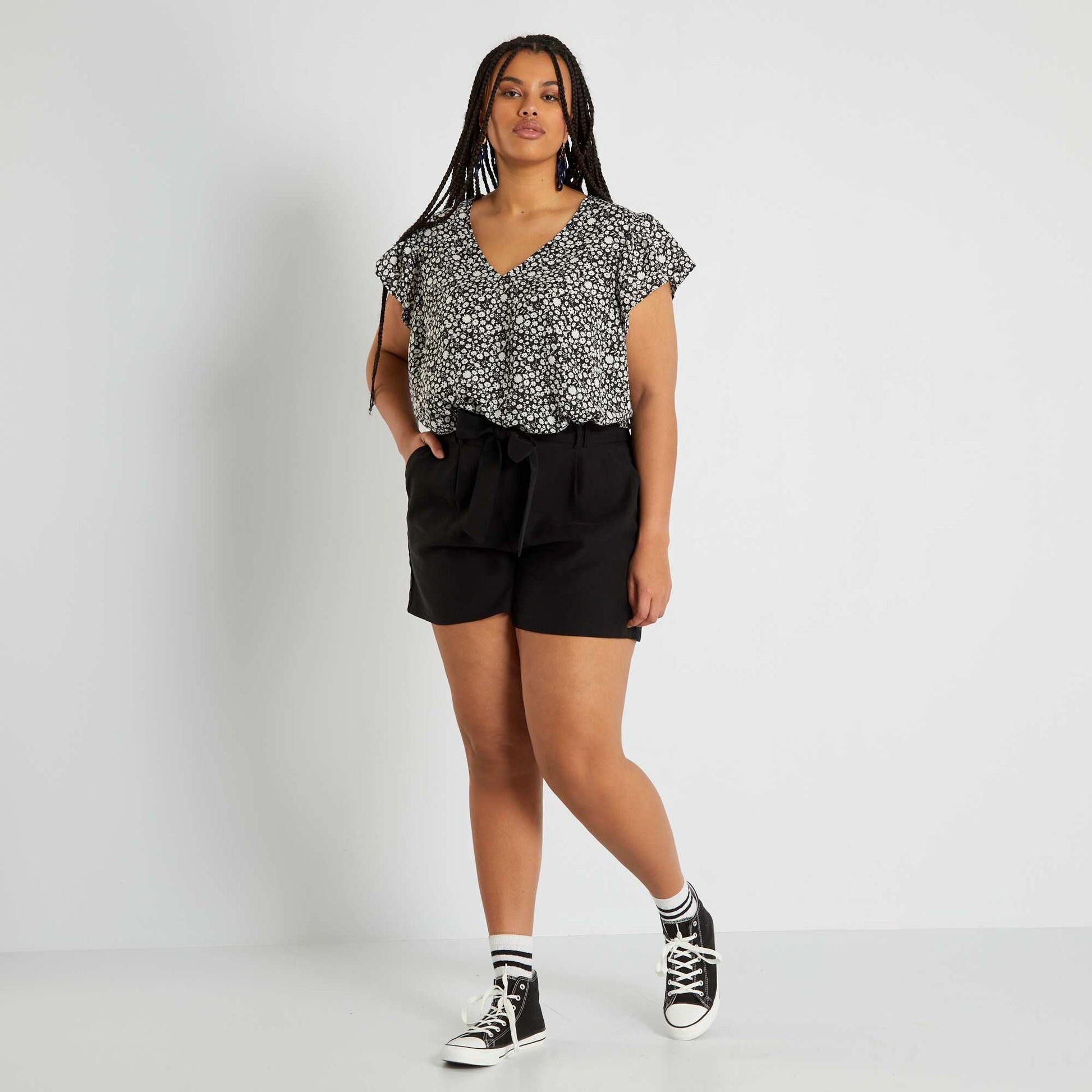V-neck blouse with print BLACK