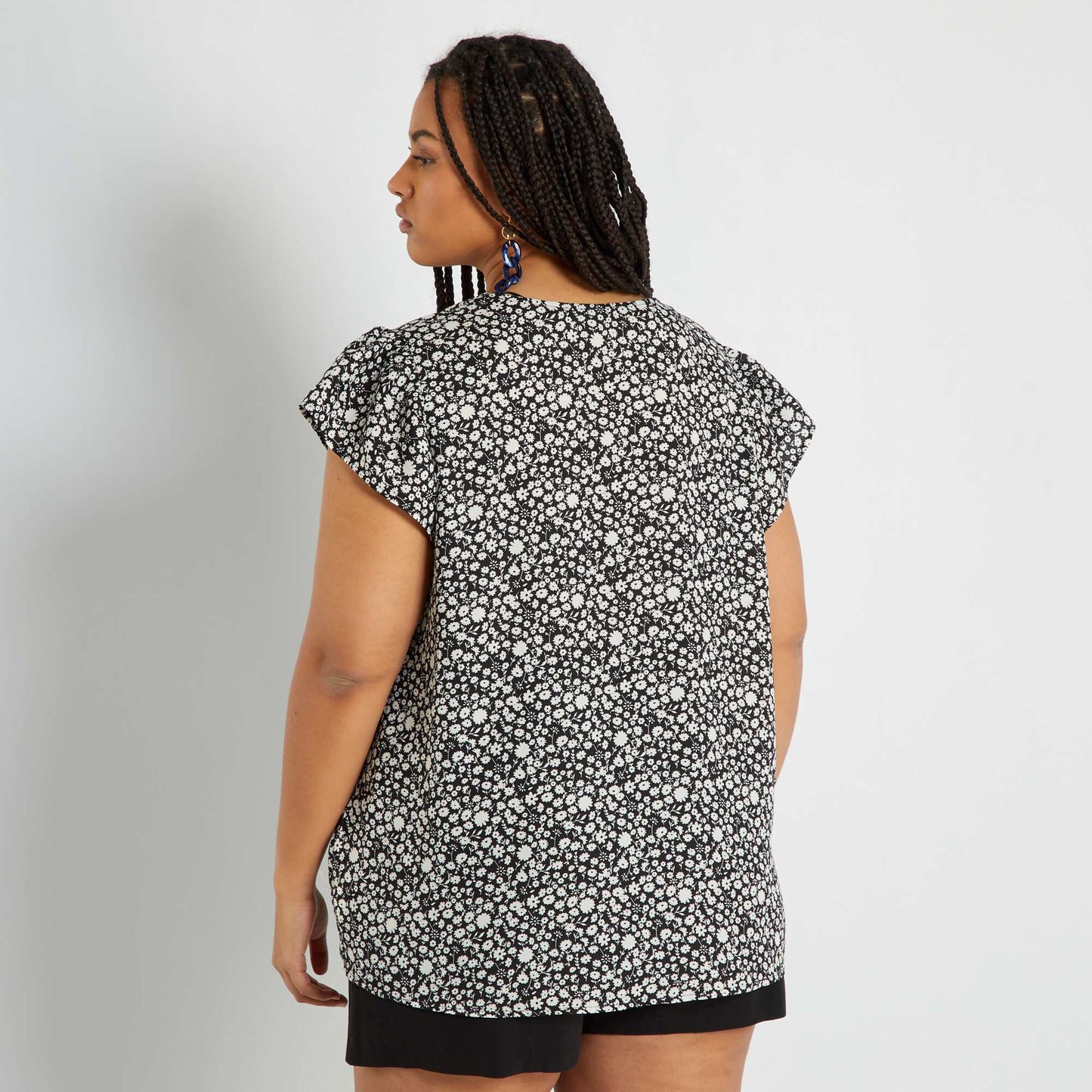 V-neck blouse with print BLACK