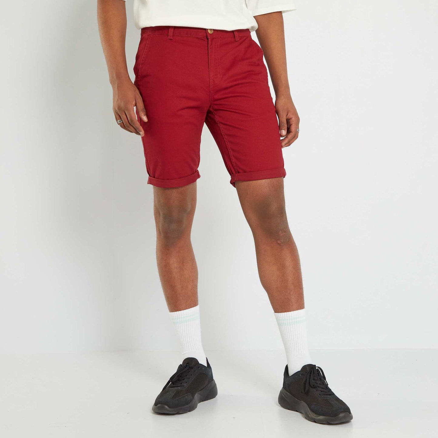 Straight-leg chino Bermuda shorts RED