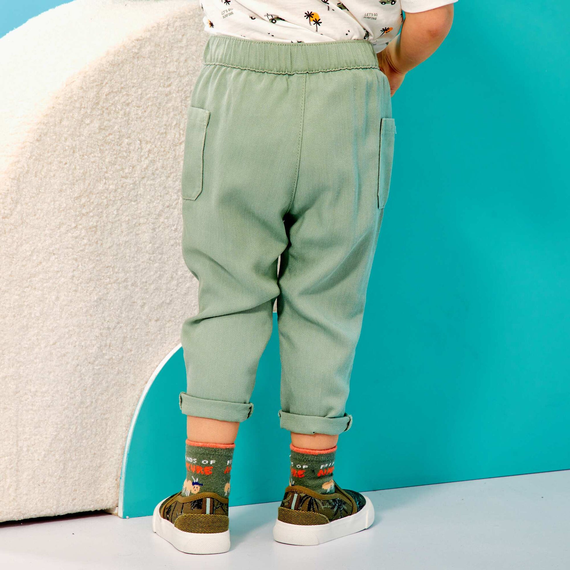 Trousers with large patch pockets GREEN