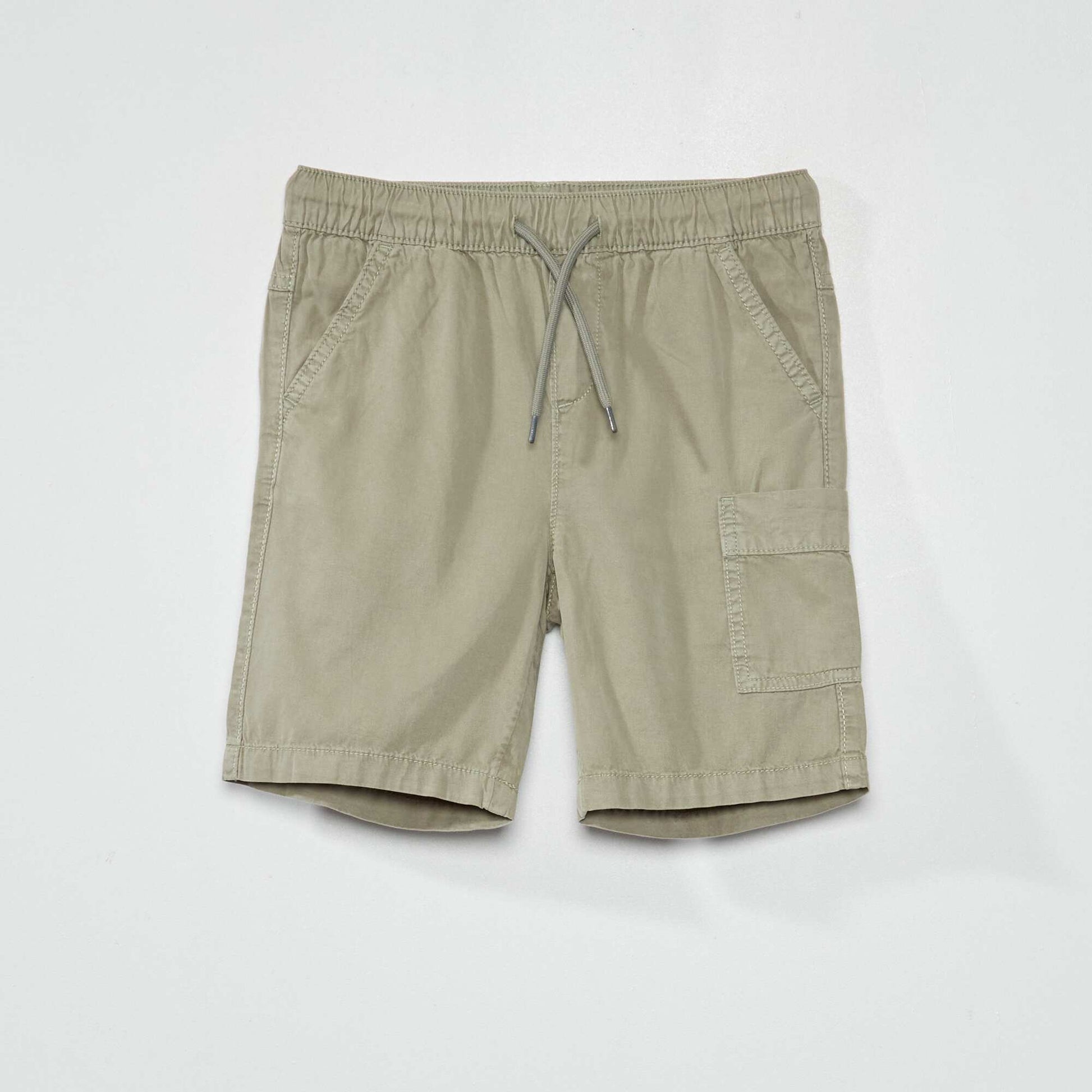Plain Bermuda shorts with elasticated waist GREEN