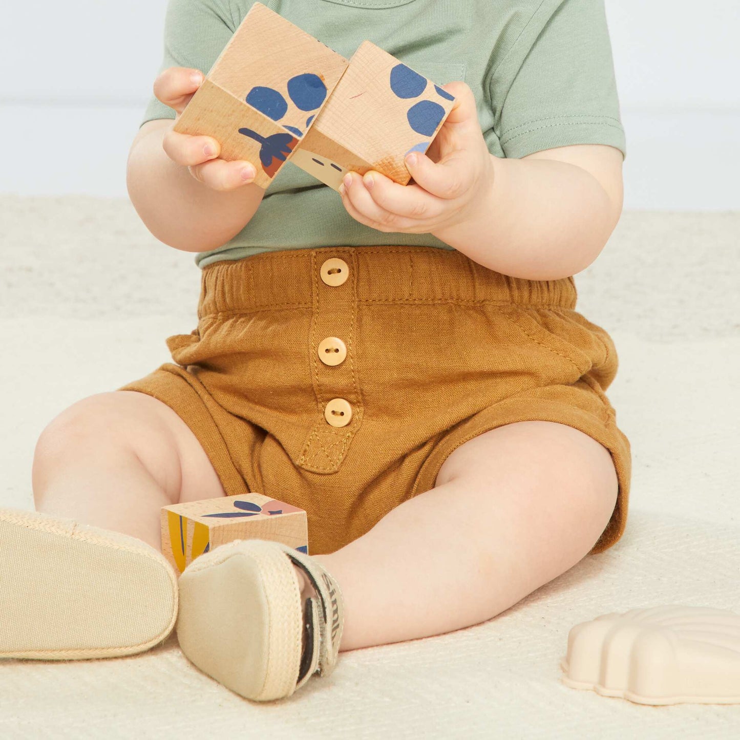 Linen shorts BEIGE
