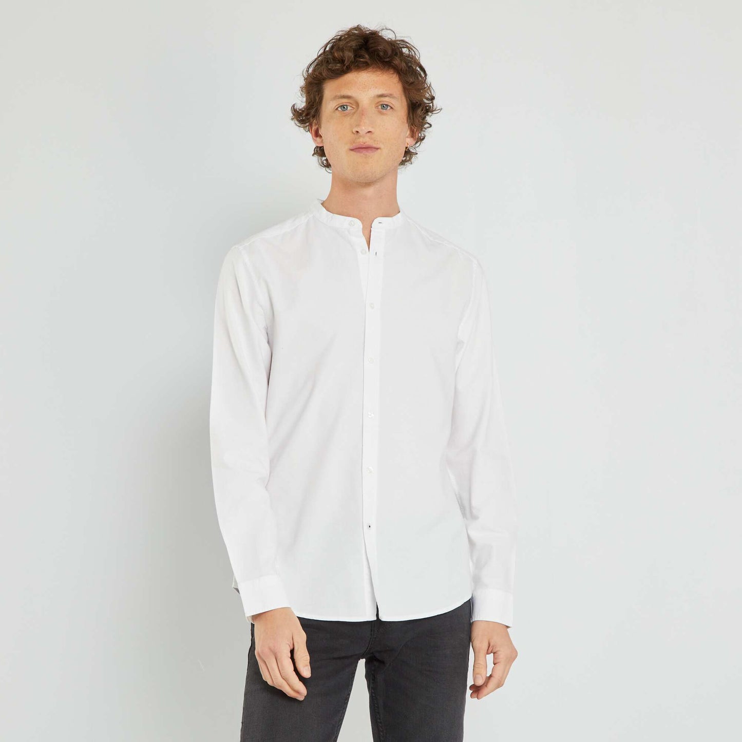 Long-sleeved shirt white