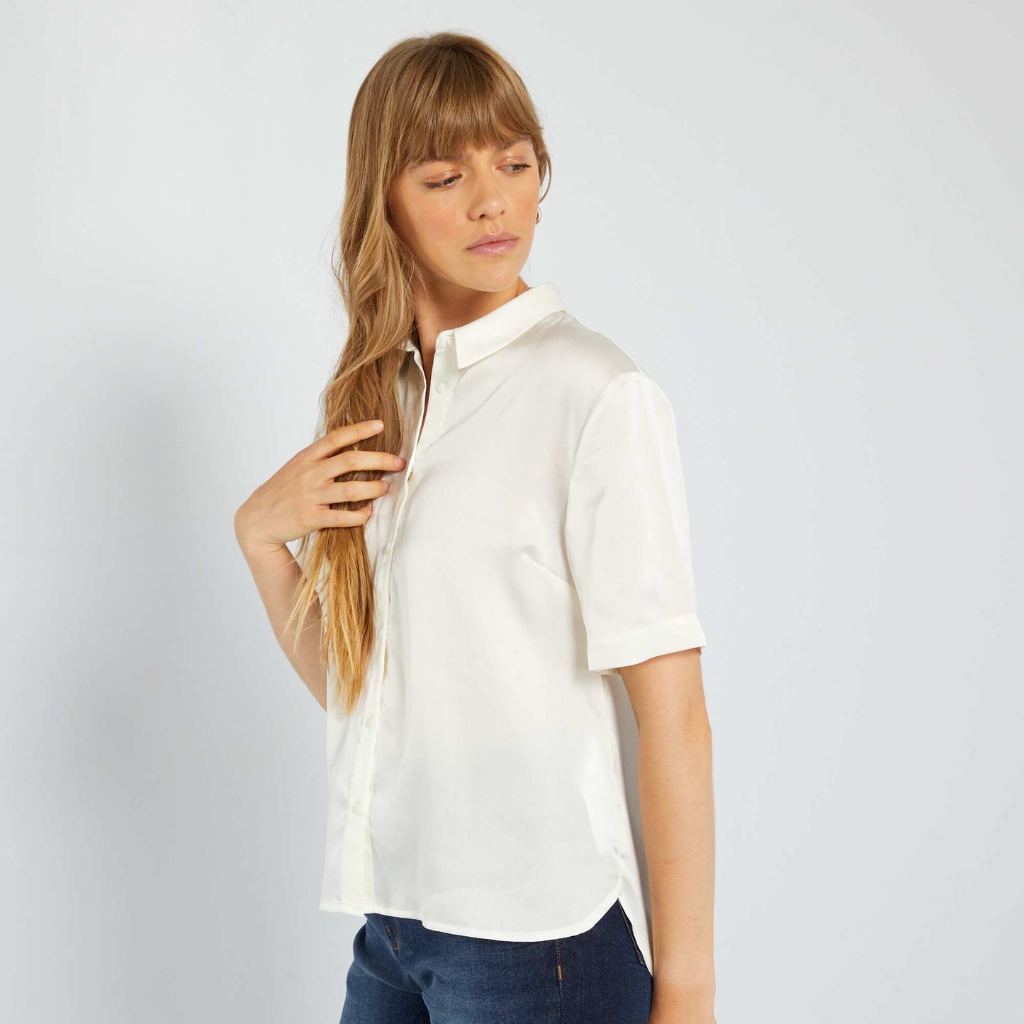 Short-sleeved satin-effect shirt White