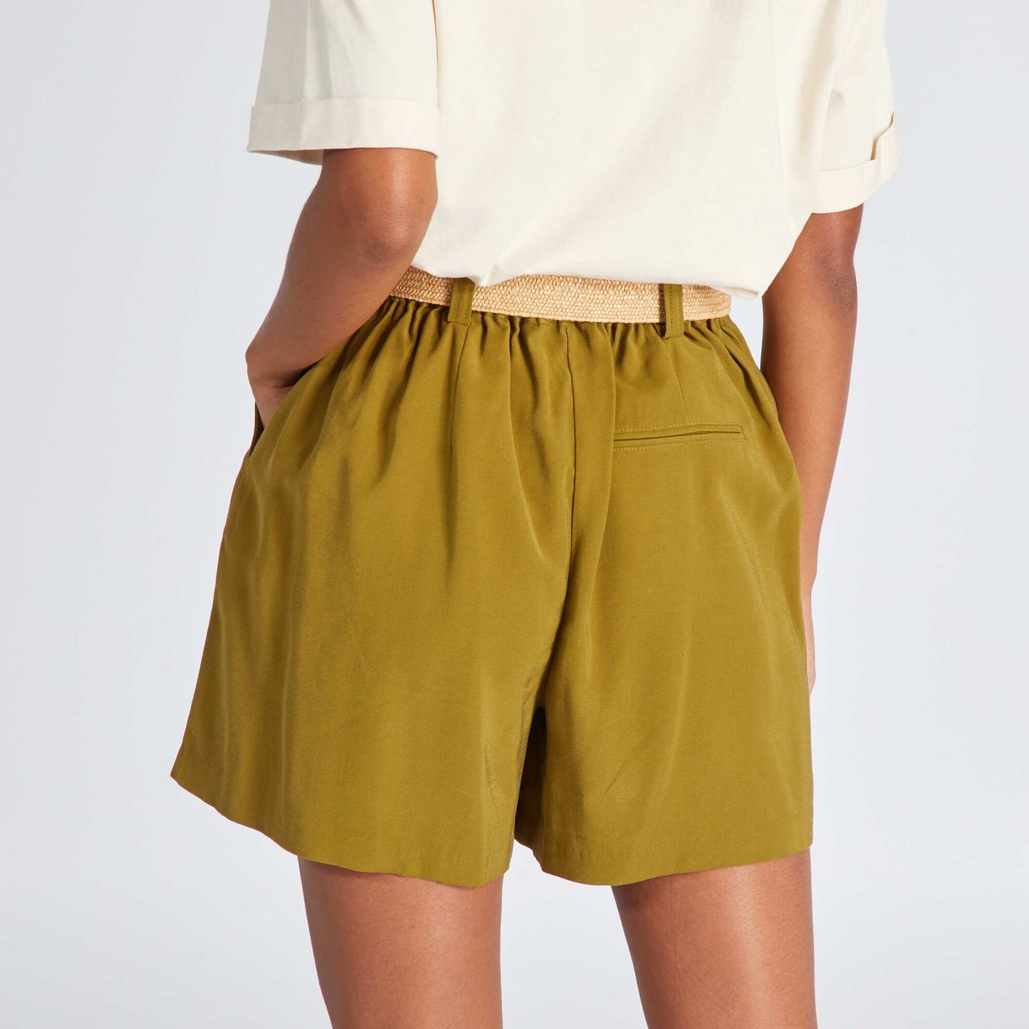 Flowing twill shorts with belt GREEN
