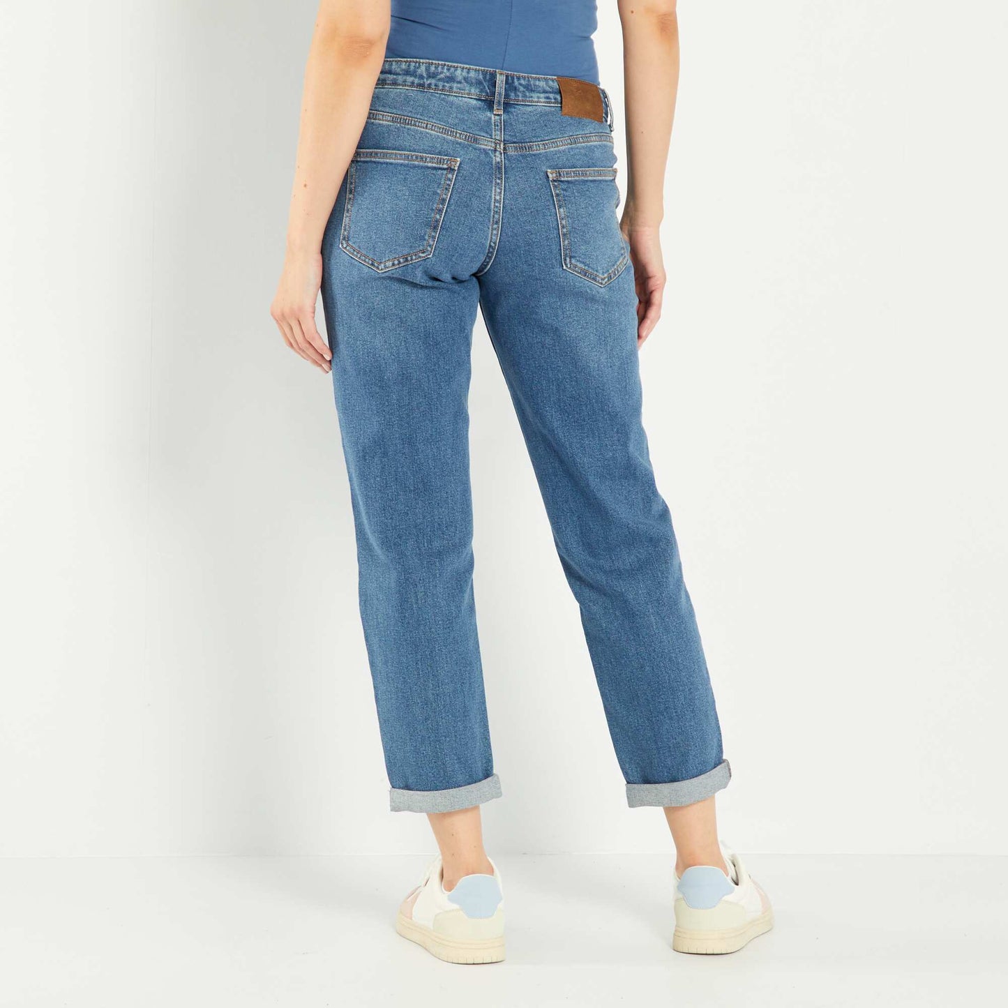 Stretchy maternity mom-fit jeans BLUE