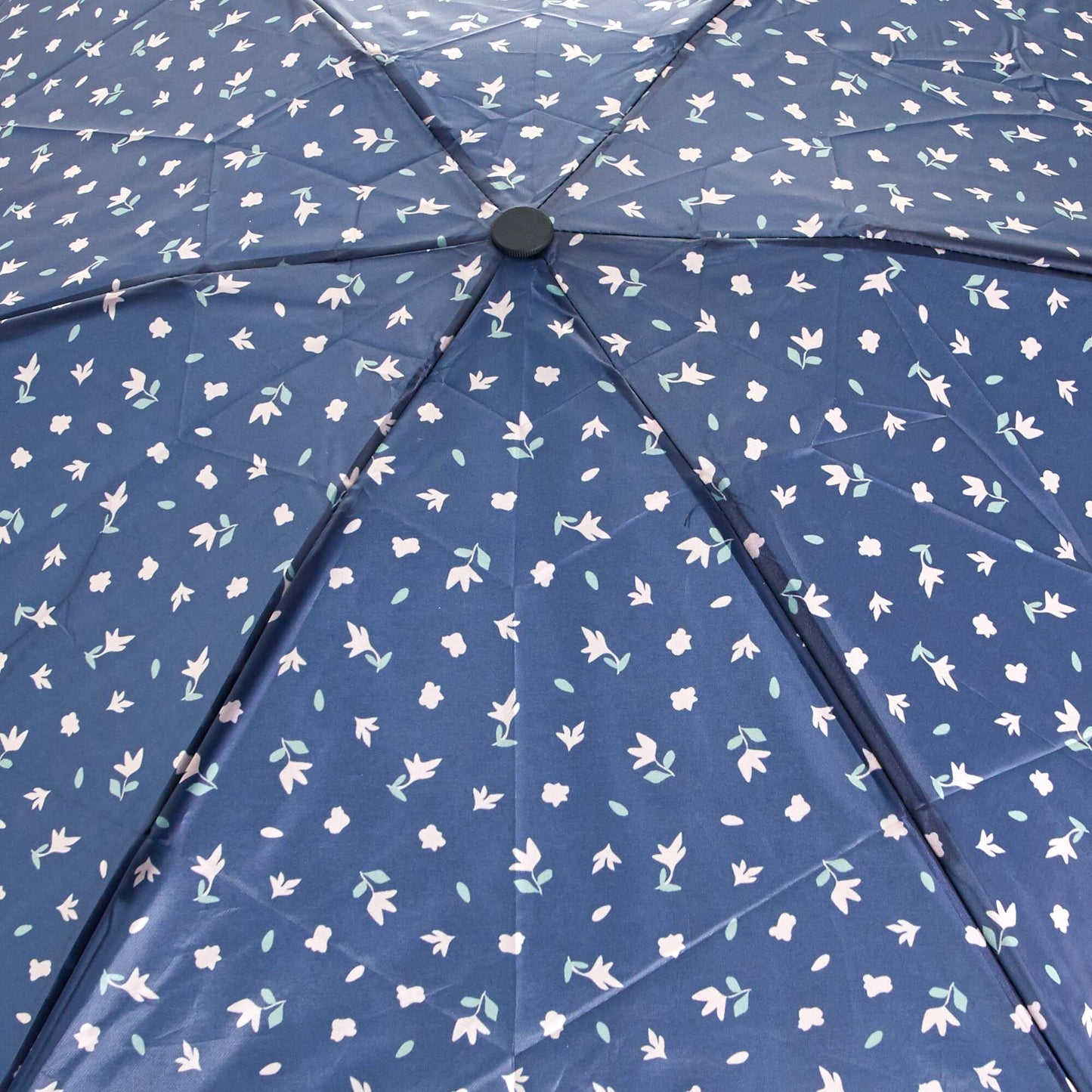 Folding umbrella with cover flower print