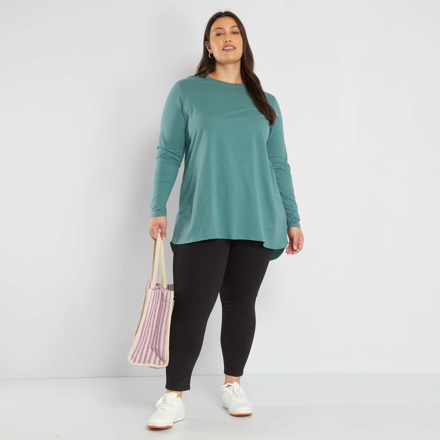 Long T-shirt with long sleeves GREEN