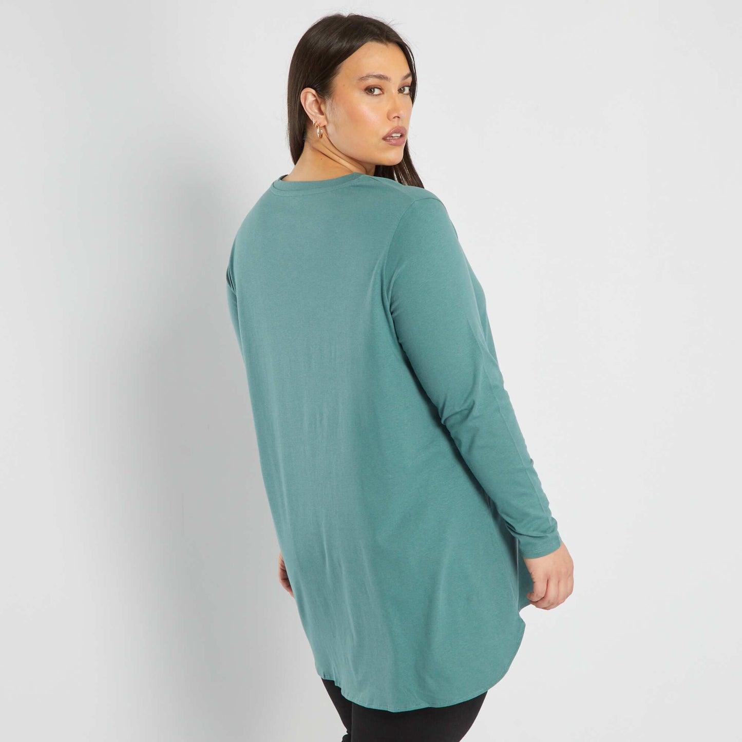 Long T-shirt with long sleeves GREEN