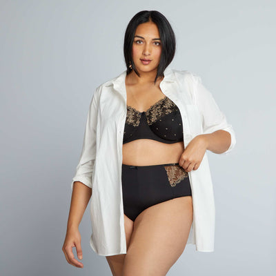 سروال داخلي داخلي دانتيل منسوج أسود