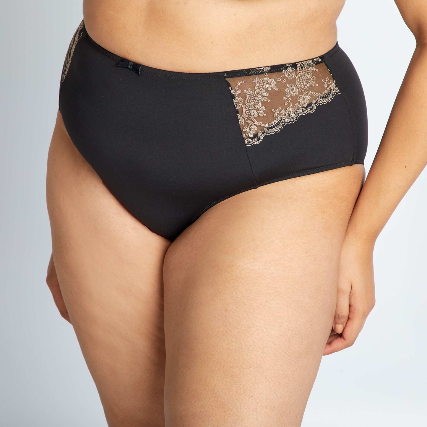 Woven lace briefs black