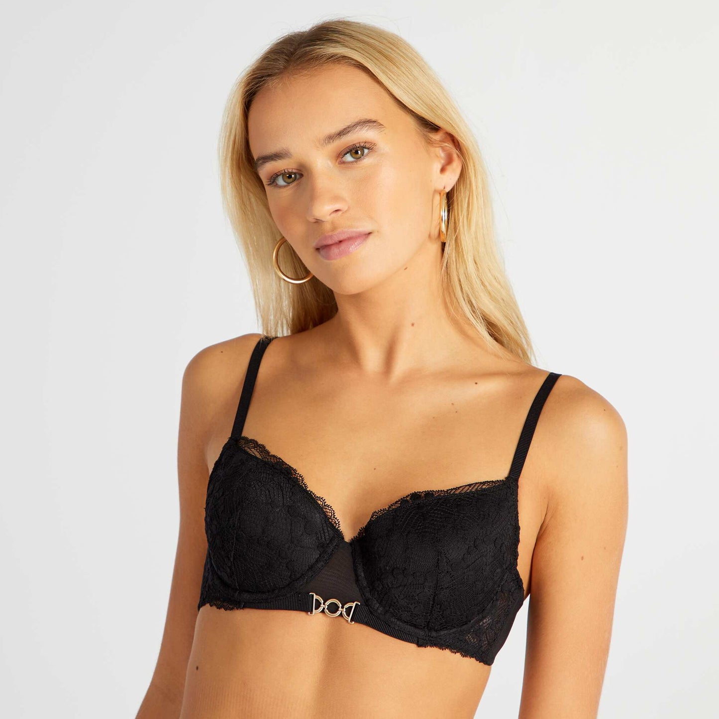 Plunging demi-cup lace bra black