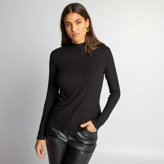 Ribbed knit undersweater black
