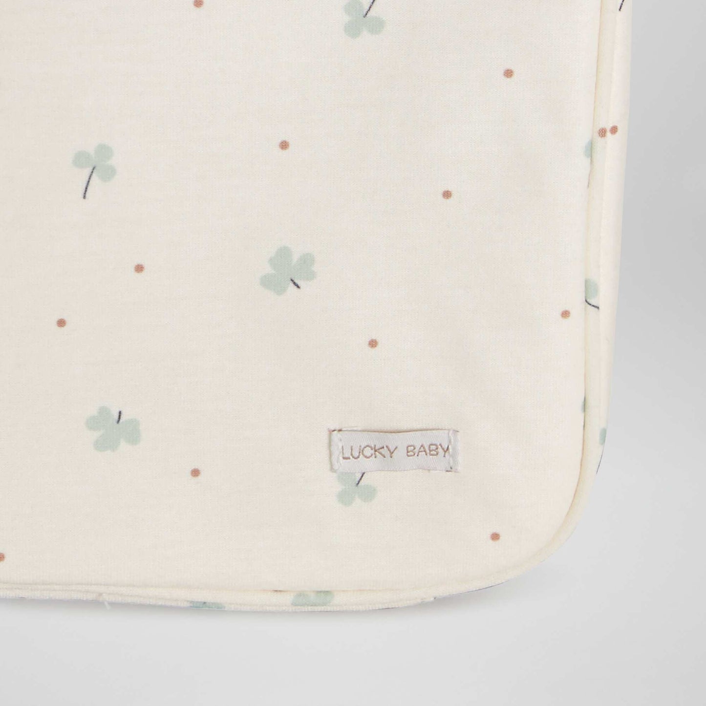 Printed newborn case WHITE