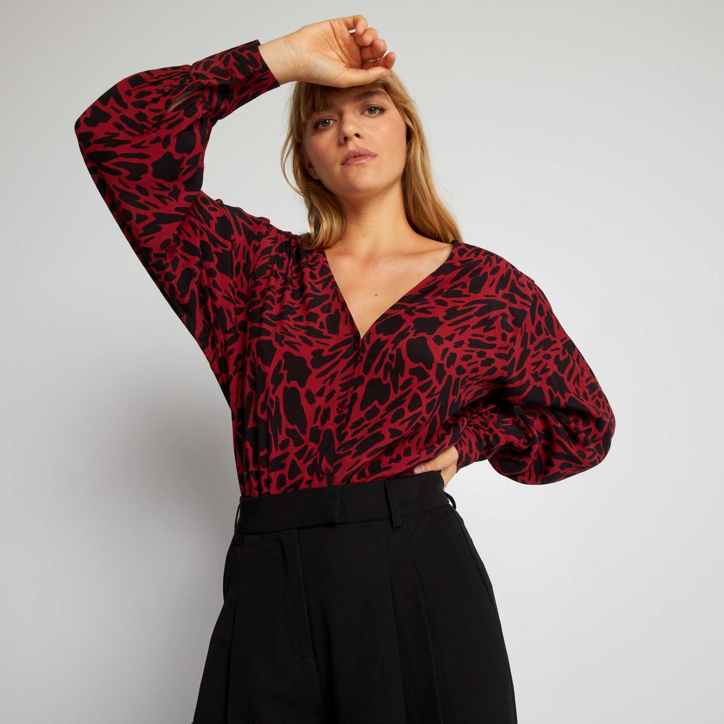 Flowing printed blouse Black/red