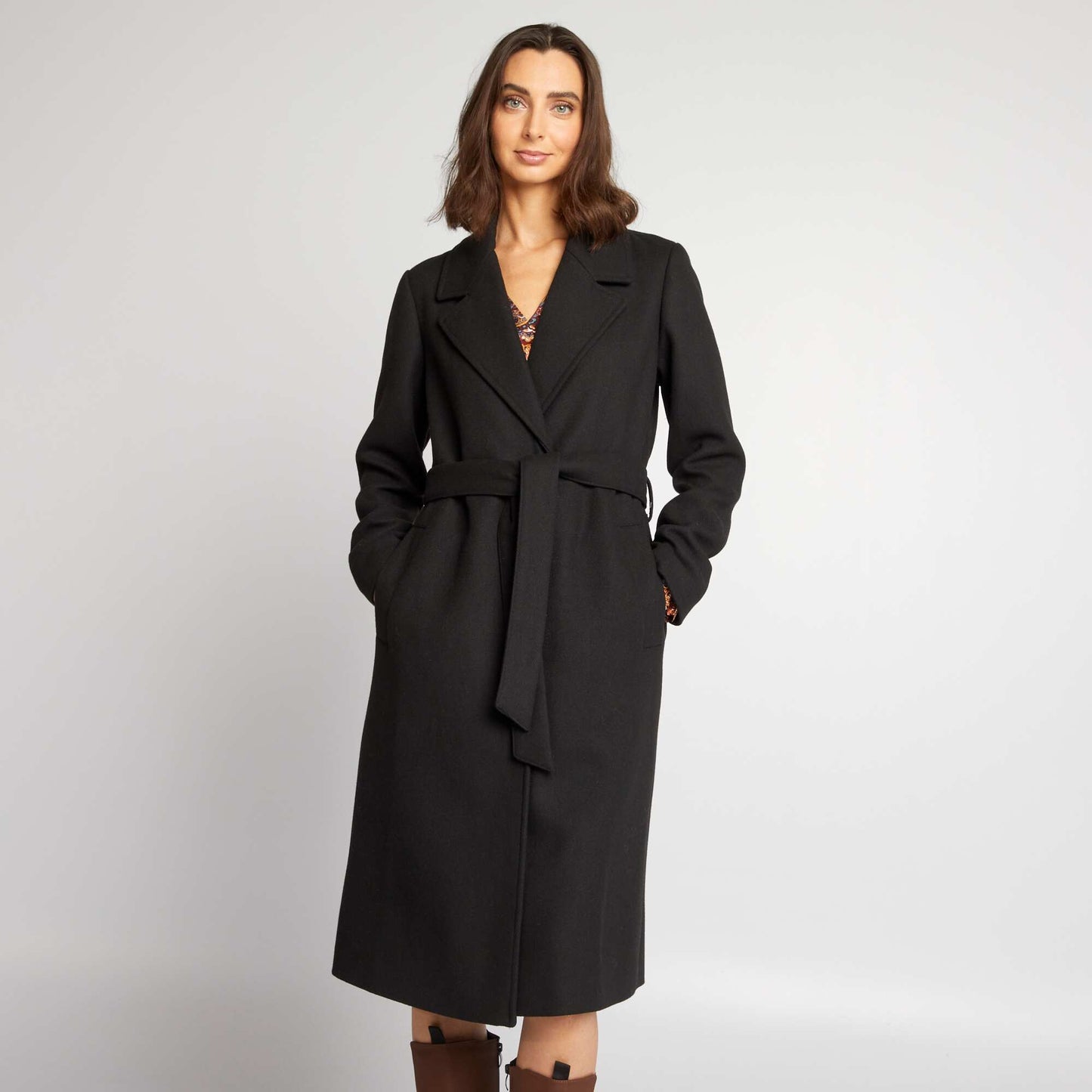 Long coat with belt black