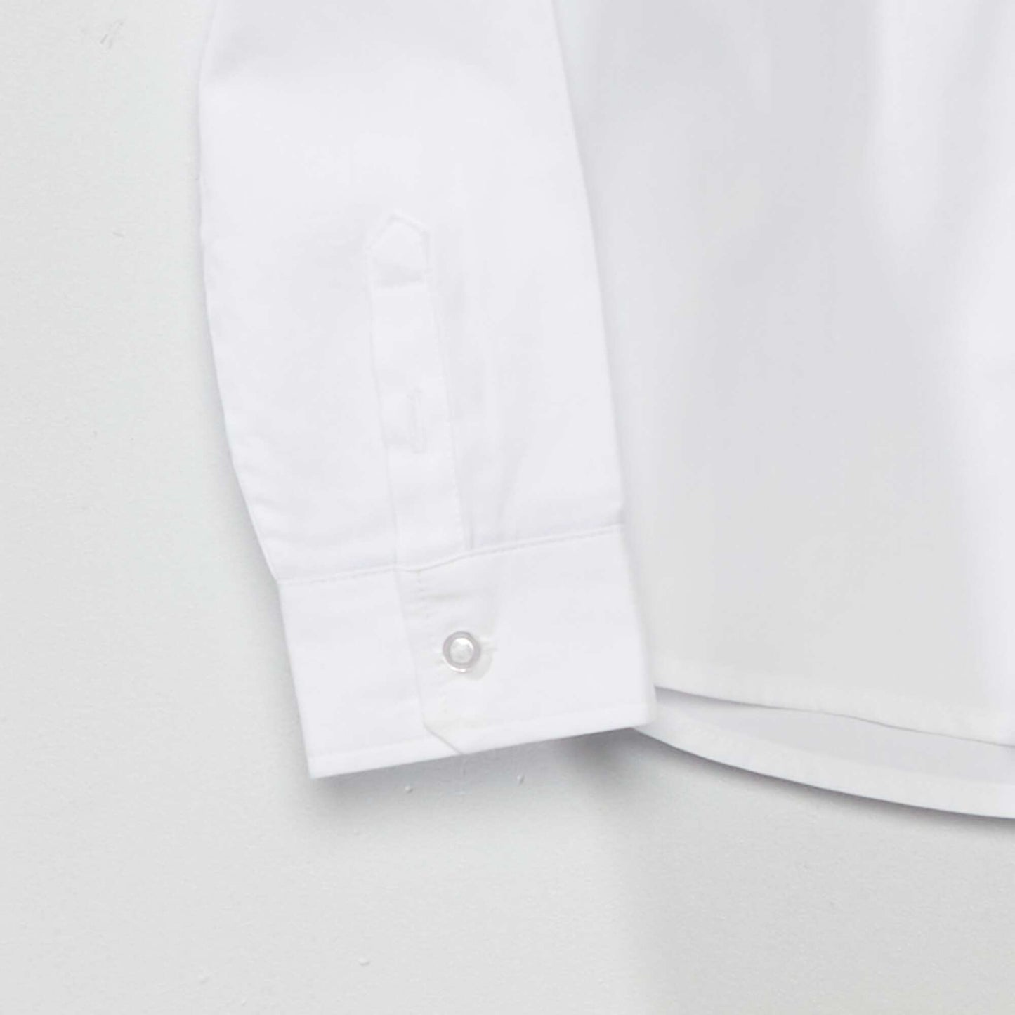 Long-sleeved shirt White