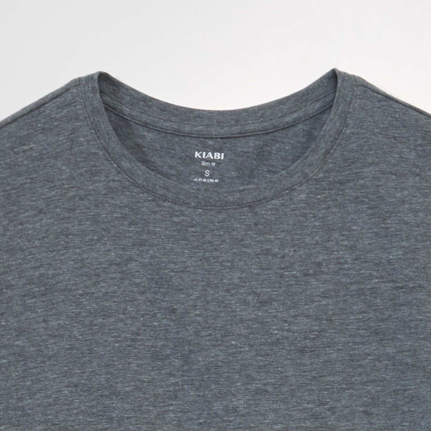 Long-sleeved slim-fit T-shirt GREY