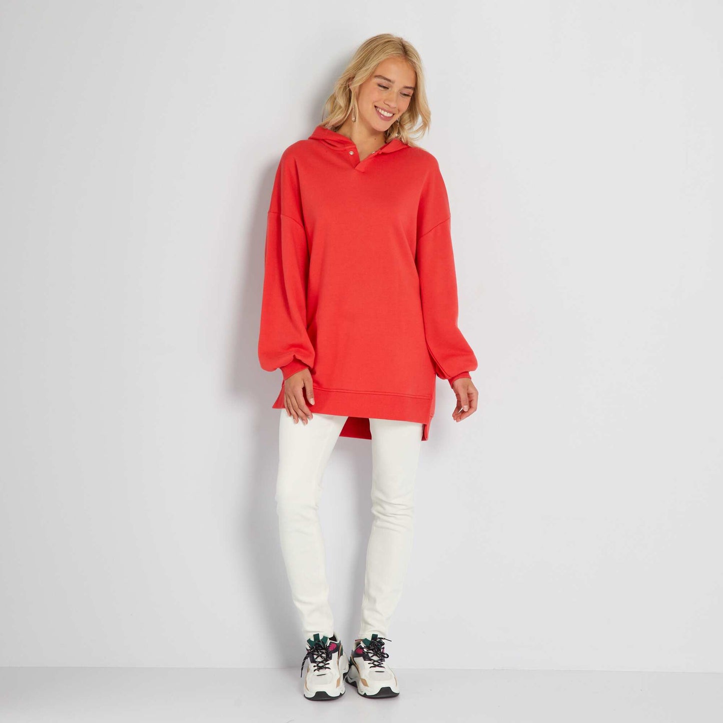 Long sweatshirt with hood RED