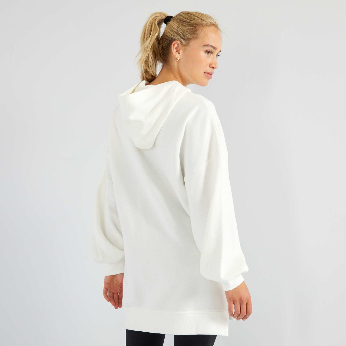 Long sweatshirt with hood WHITE
