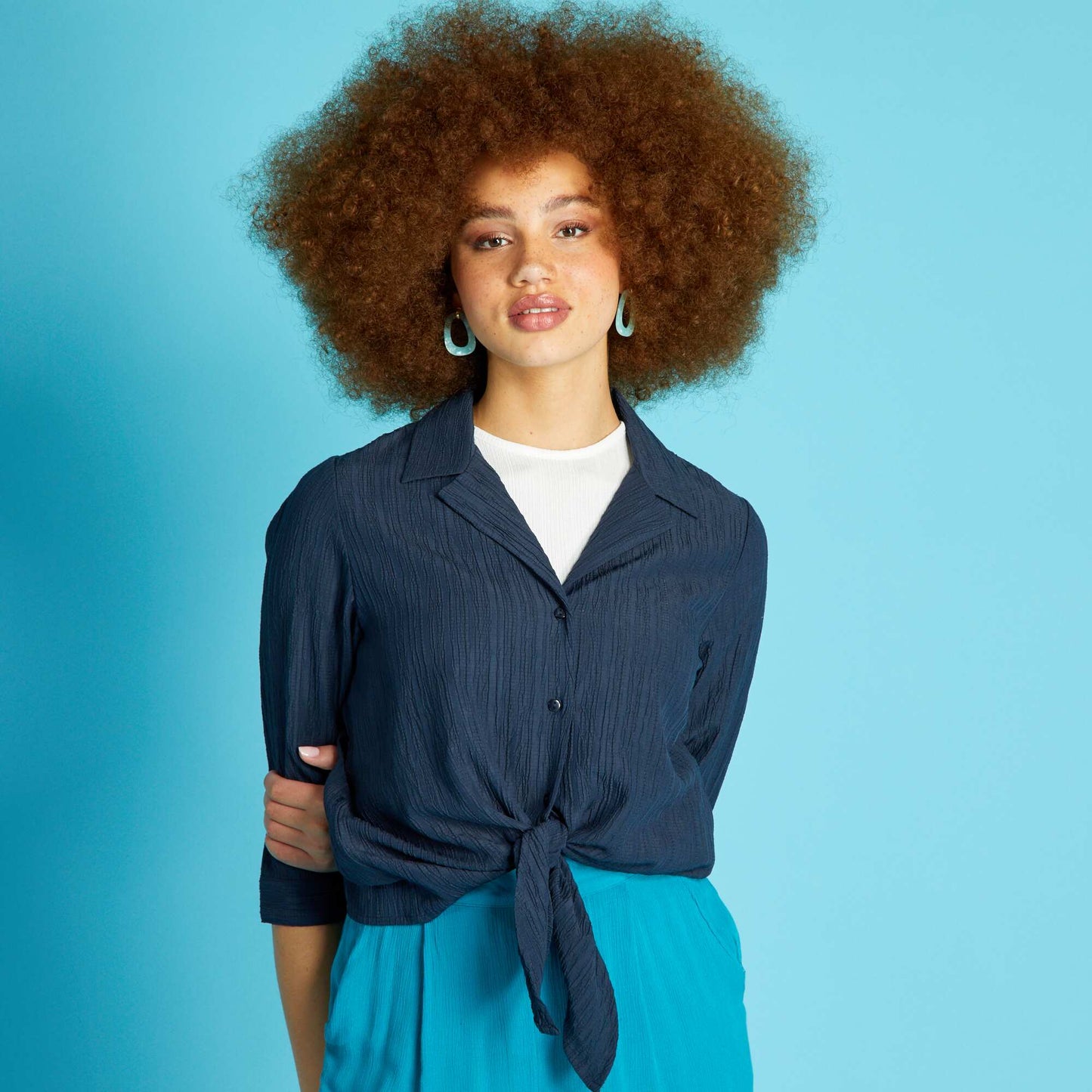 Plain blouse with bow at the hem dark blue