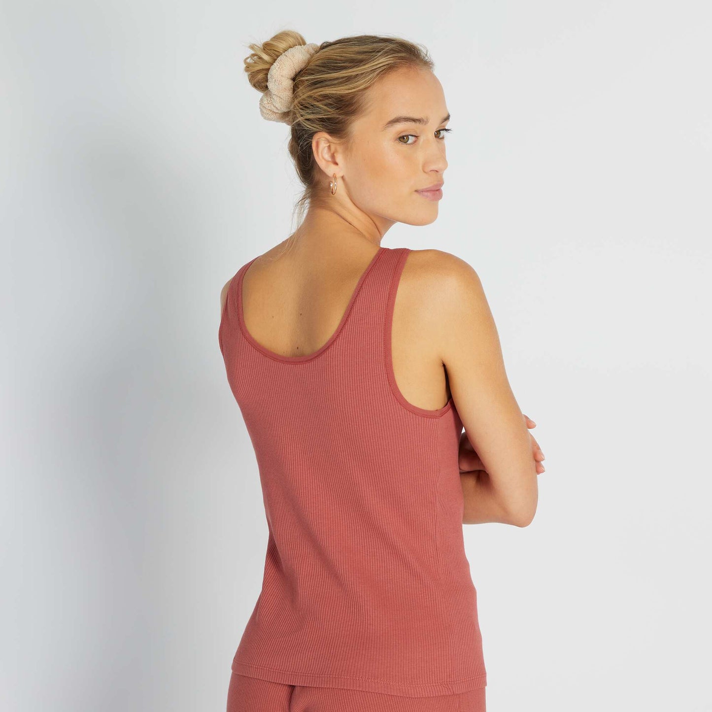 Ribbed knit vest top RED