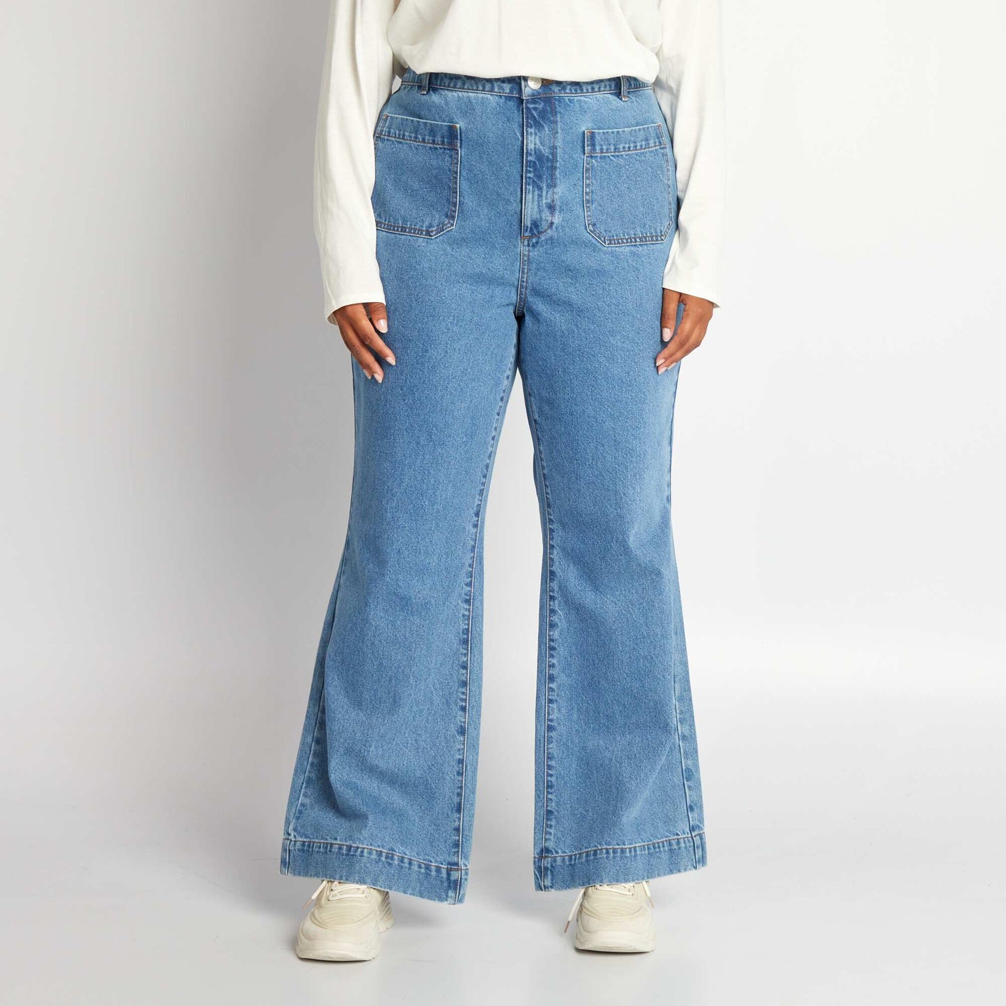 High-rise flared jeans STON1