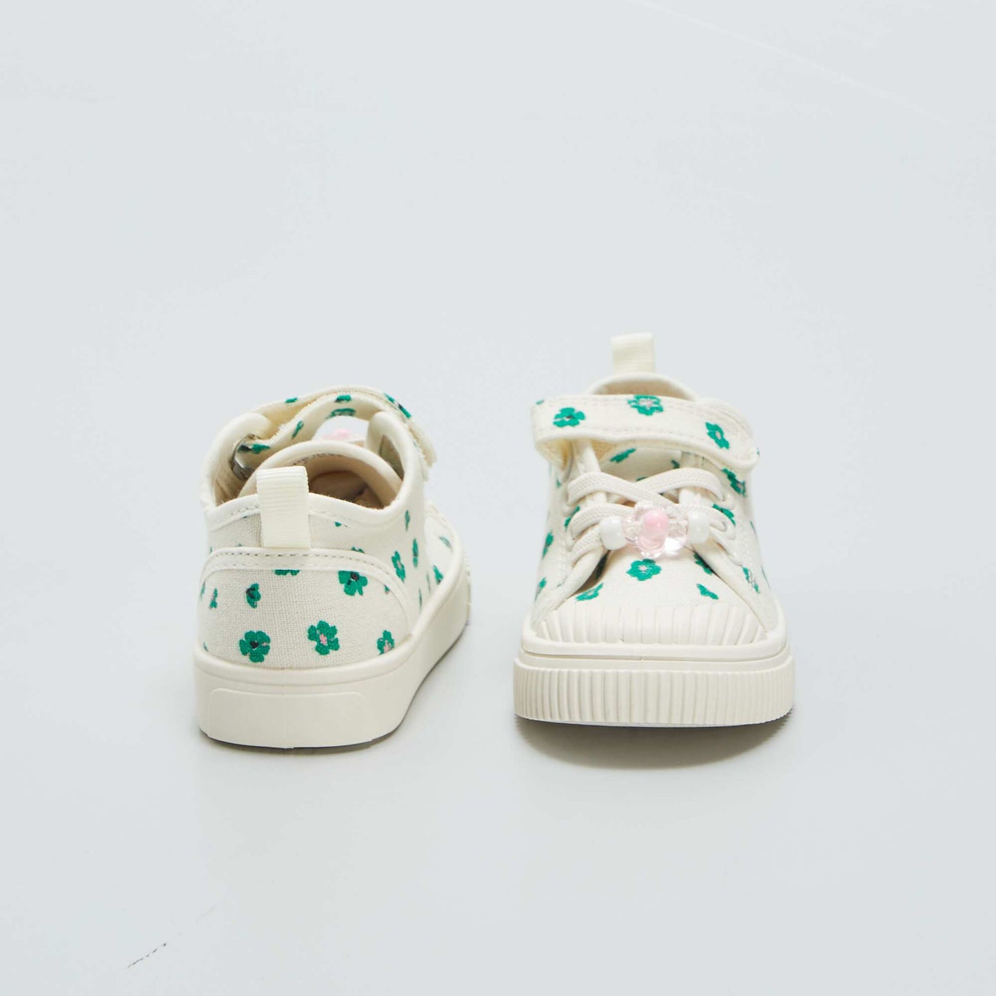 Canvas trainers with Velcro + charms GREEN