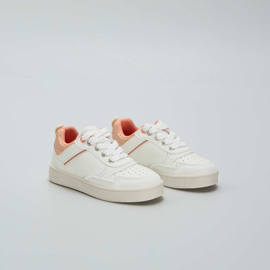 Contrasting low-top trainers HO_WHITE