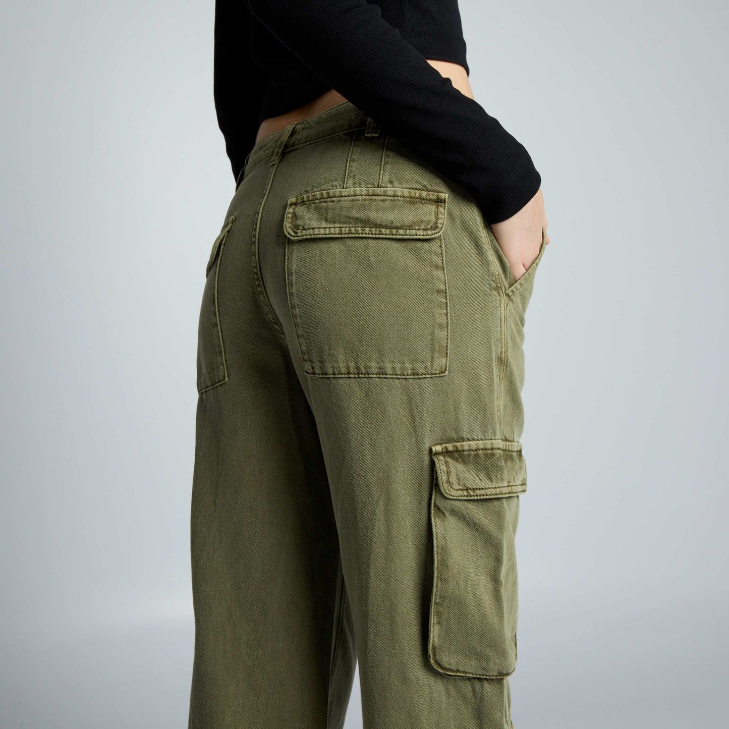 Multi-pocket straight trousers KHAKI