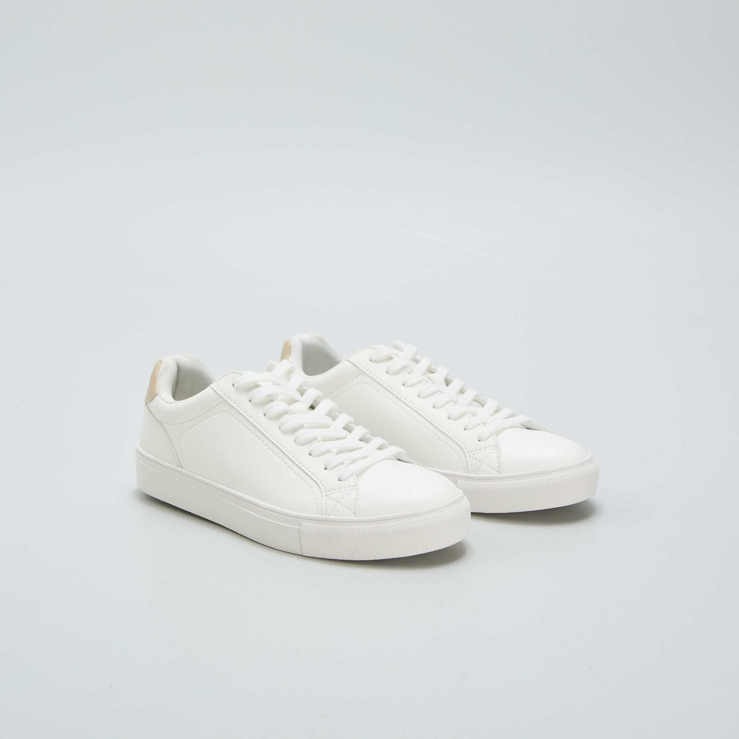 Low-top trainers REAL WHITE