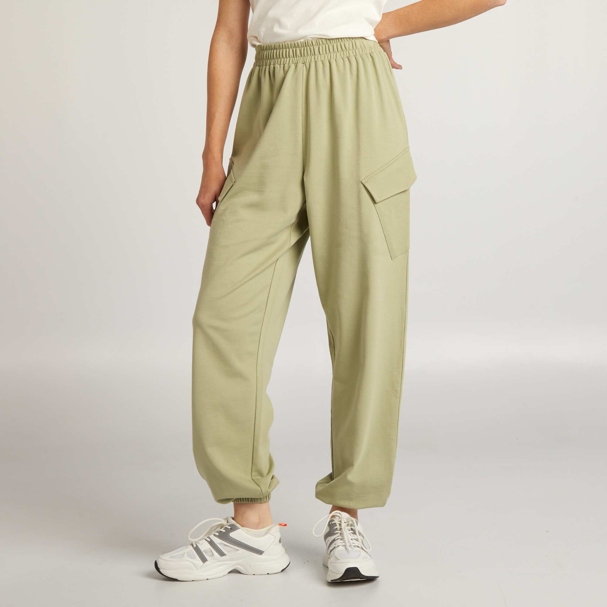 Light 2024 khaki joggers