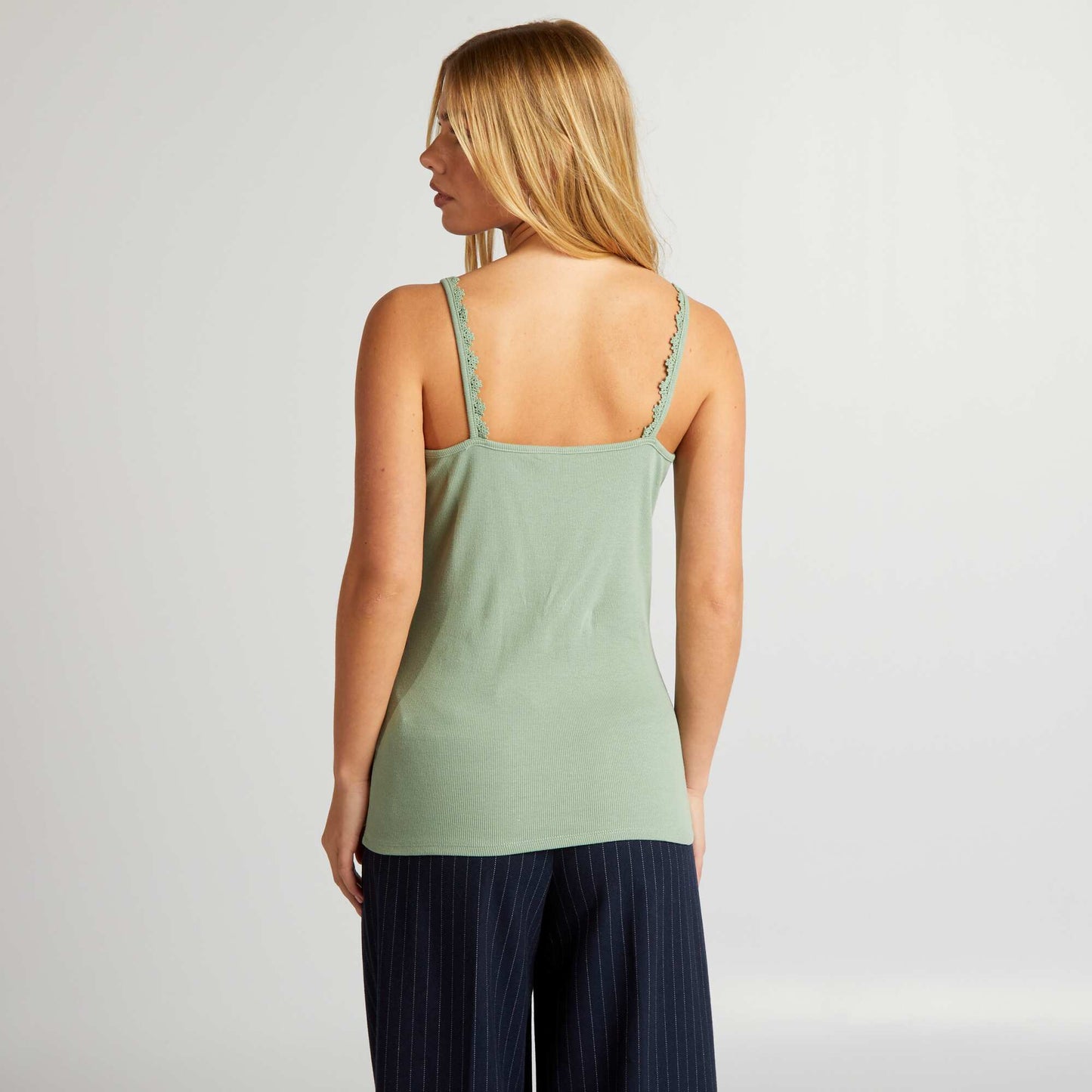 Vest top with narrow straps GREEN