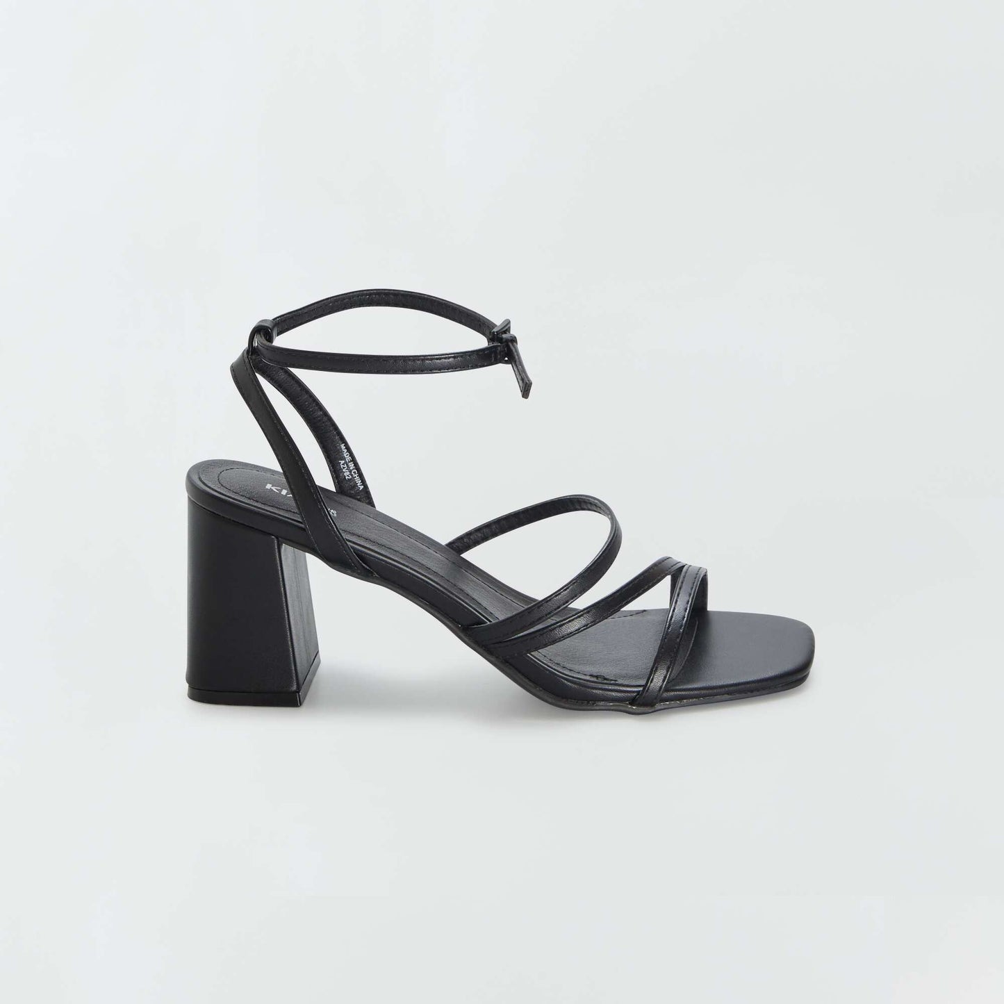 Square-heeled strappy sandals BLACK