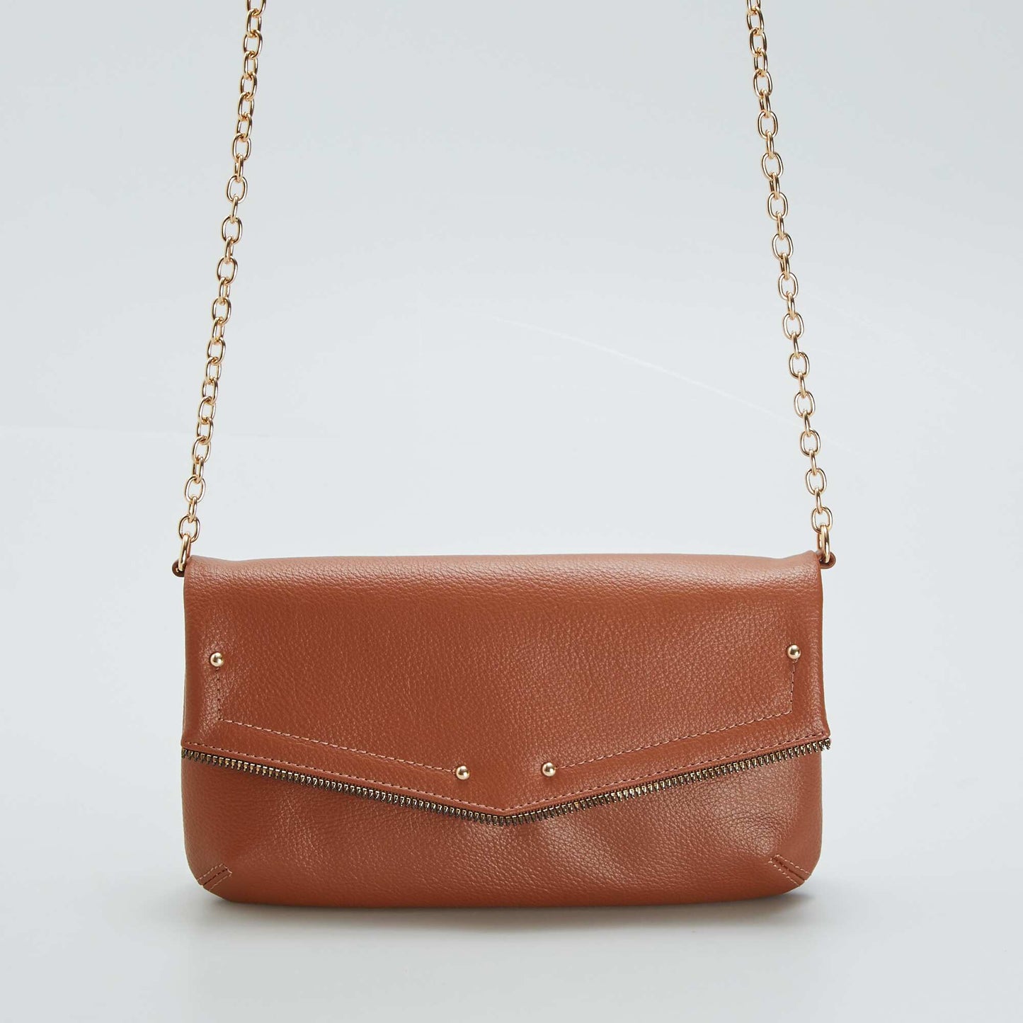 Envelope bag with chain strap BROWN