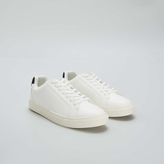 Textured low-top trainers white