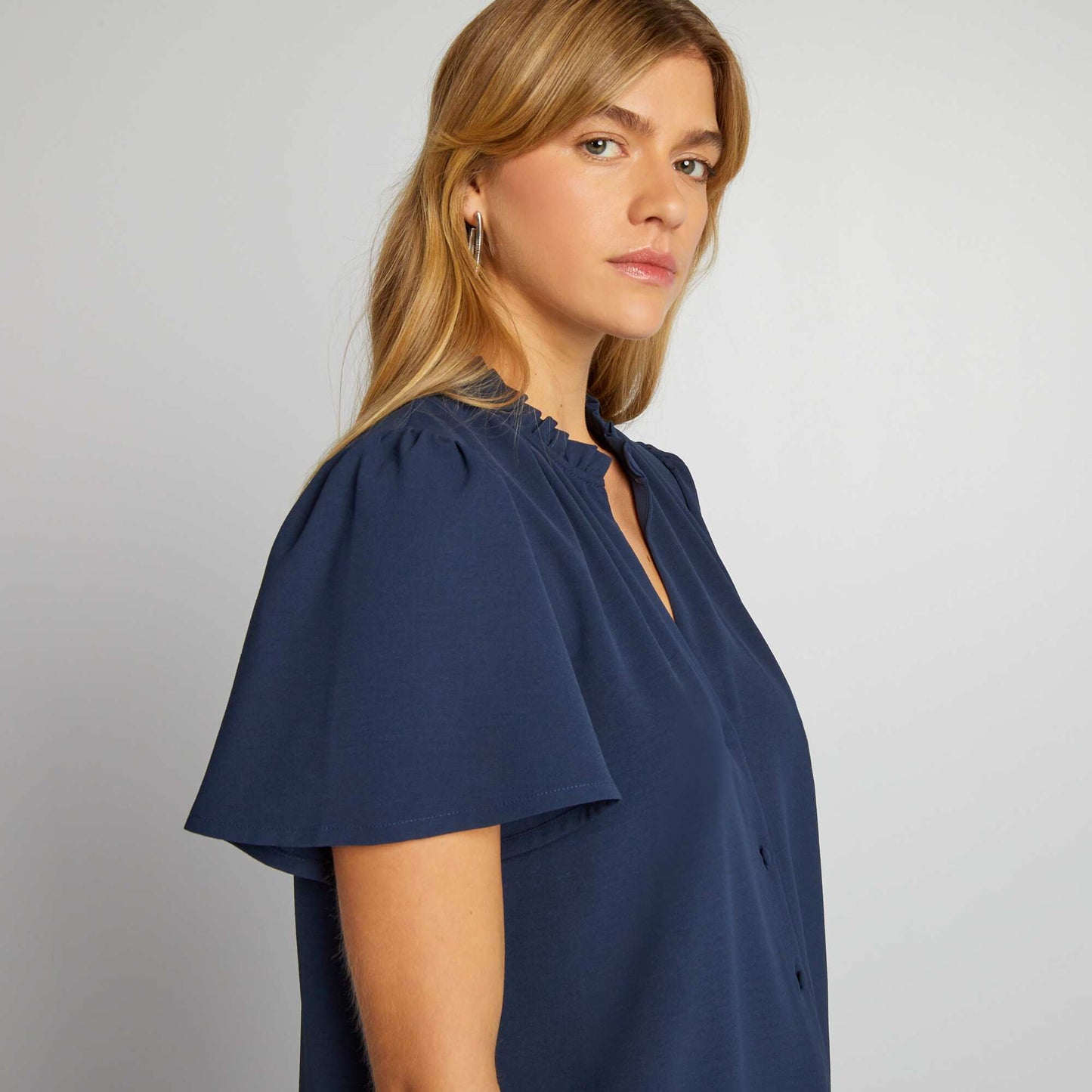 Flowing blouse navy